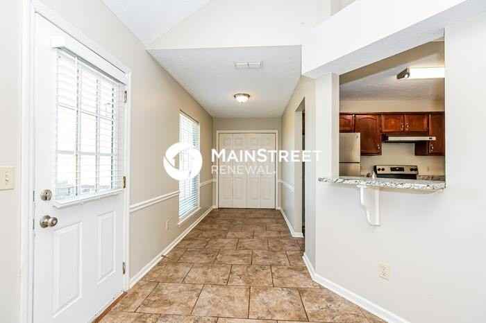 591 Hollandale Rd - Photo 5 of 16