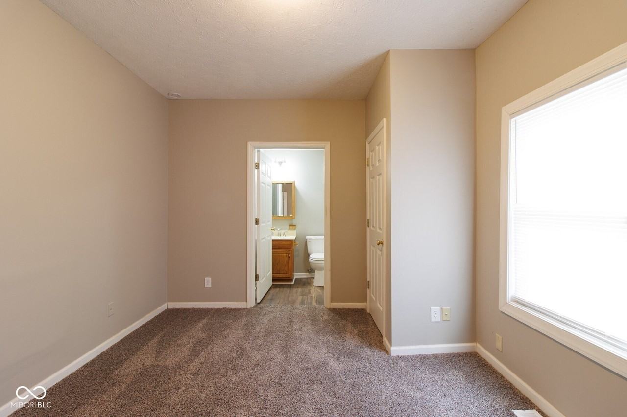 2622 Delaware St - Photo 7 of 16