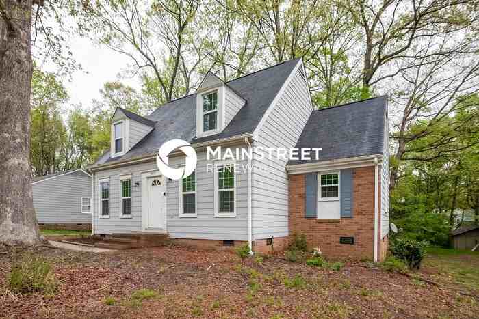 5100 Chestnut Lake Dr - Photo 4 of 17