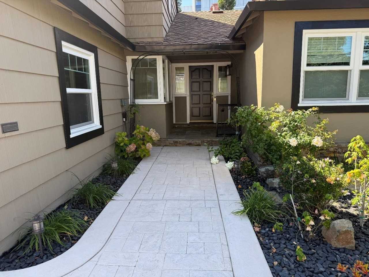 1508 Davis Dr - Photo 2 of 32