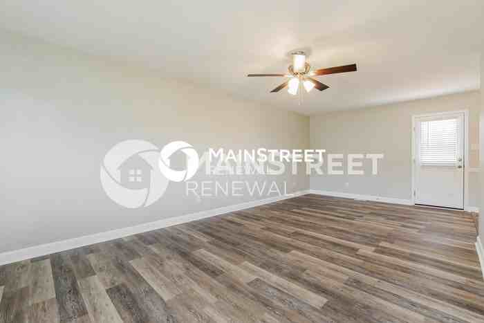 127 Yellow Stone Ln - Photo 4 of 16