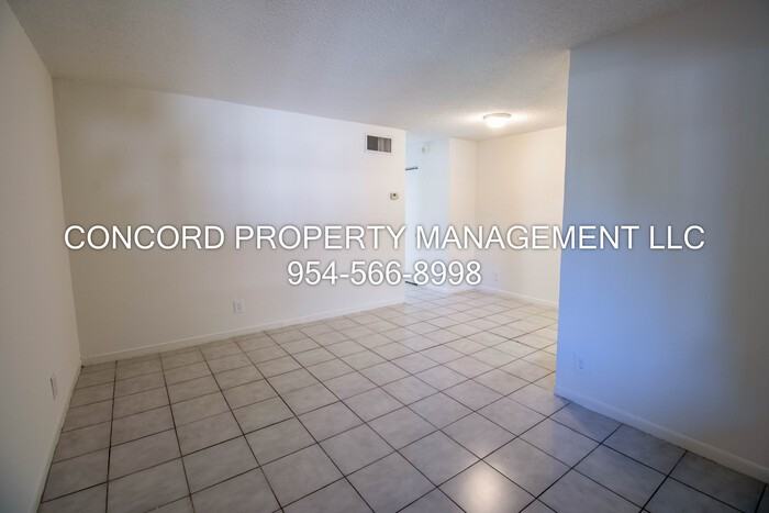 1727 Liberty St #4 - Photo 4 of 6
