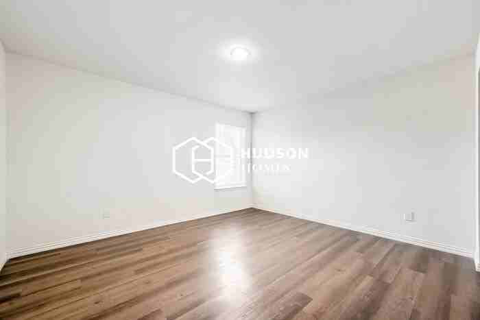 2311 Jodi Ln - Photo 7 of 14