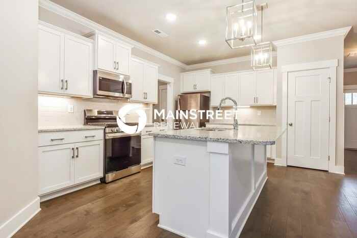 9509 Hampton Oak Dr Se - Photo 7 of 16