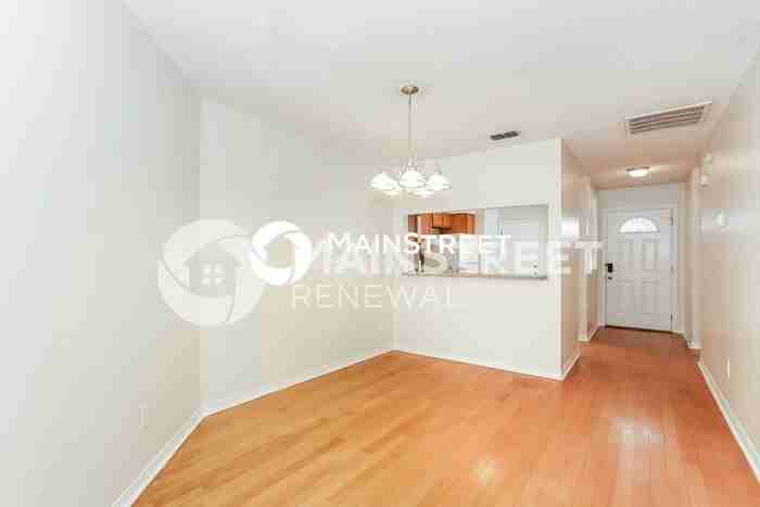 11167 Caroline Crest Dr - Photo 5 of 16