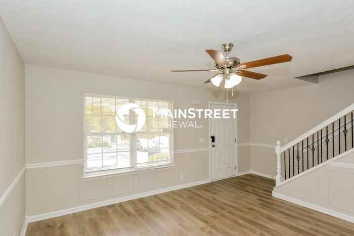 1005 Arlene Dr - Photo 3 of 17