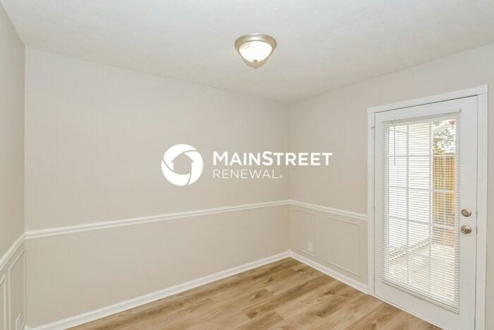 1005 Arlene Dr - Photo 5 of 17