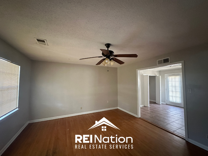 5124 Rolling Meadows Dr - Photo 4 of 18