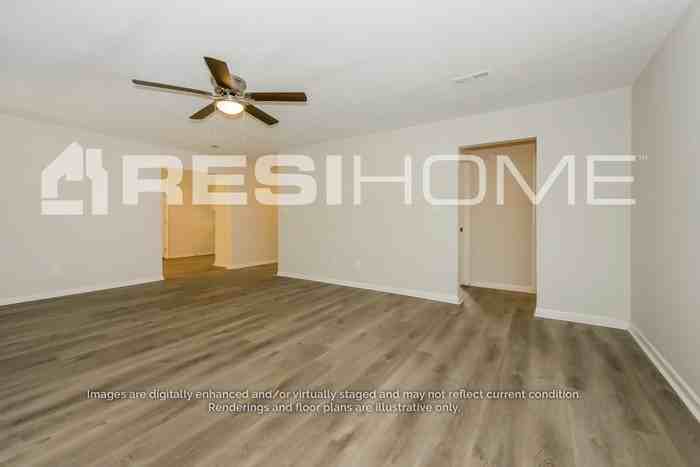7332 Fernwood Dr - Photo 6 of 19