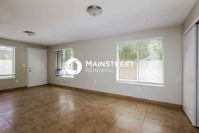 6607 W Brown St - Photo 5 of 17