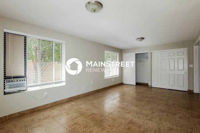 6607 W Brown St - Photo 6 of 17