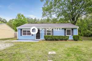 featured image of 413 Pineland Ave