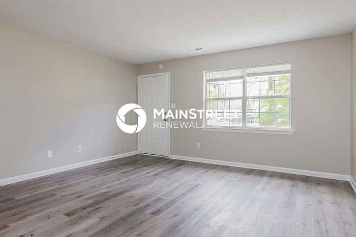 413 Pineland Ave - Photo 5 of 16