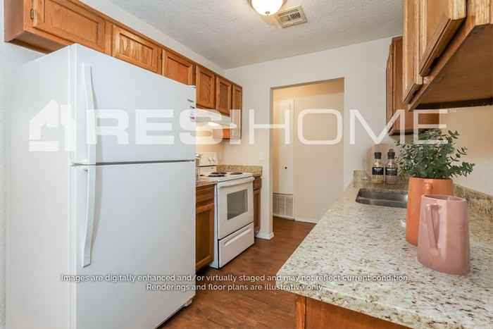 432 Manner Park Ave - Photo 3 of 18
