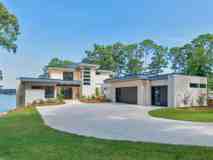3258 S Bay Dr - Photo 1 of 1