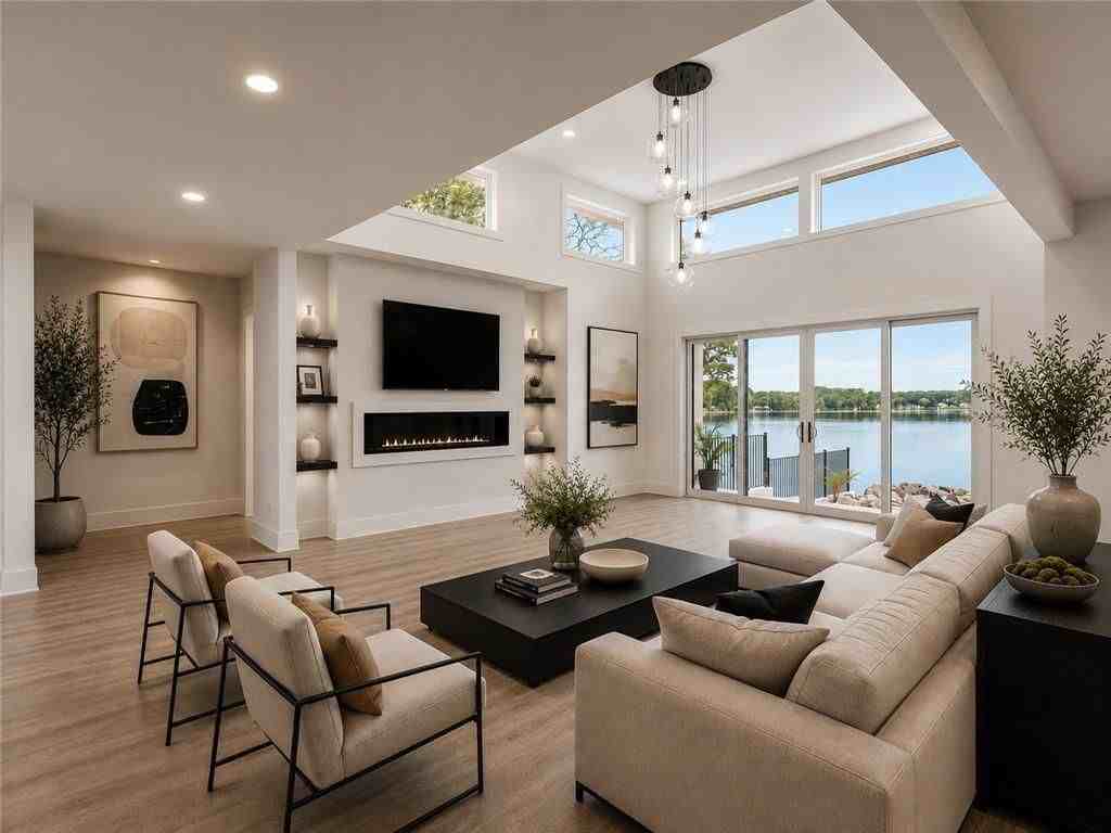 3258 S Bay Dr - Photo 7 of 50
