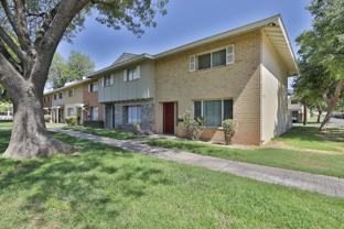 3925 S Mill Ave - Photo 1 of 1