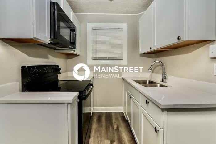 4020 Larkwood Ave - Photo 5 of 17