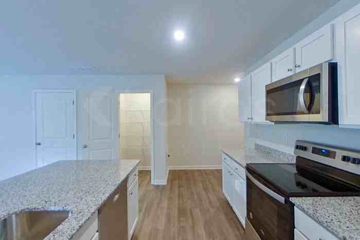 316 Ironwood Ct - Photo 5 of 22