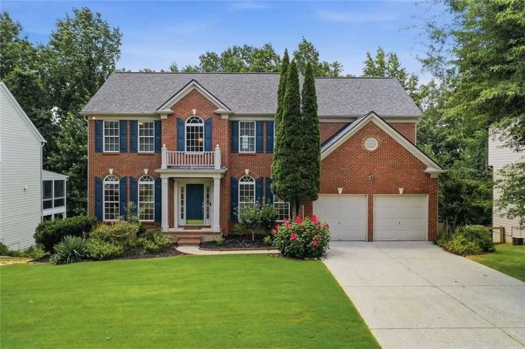 770 Glastonbury Ct
