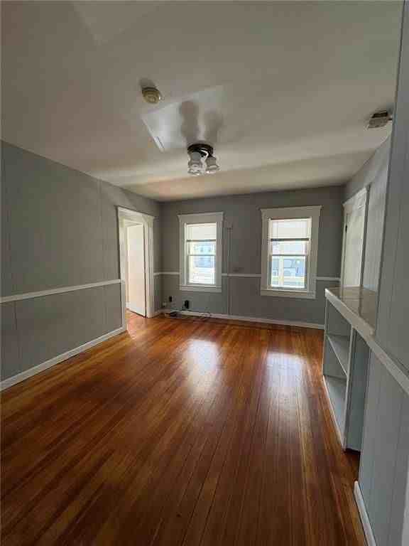 91 Duke St ##3 - Photo 7 of 10