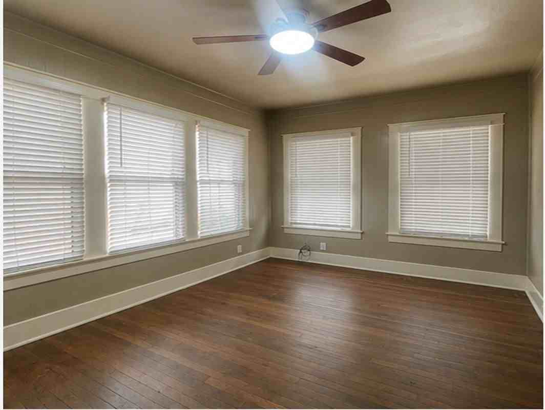 1023 W French Pl - Photo 6 of 7