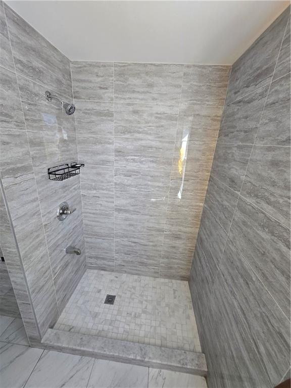 36 N Clarendon St ##1f - Photo 4 of 11