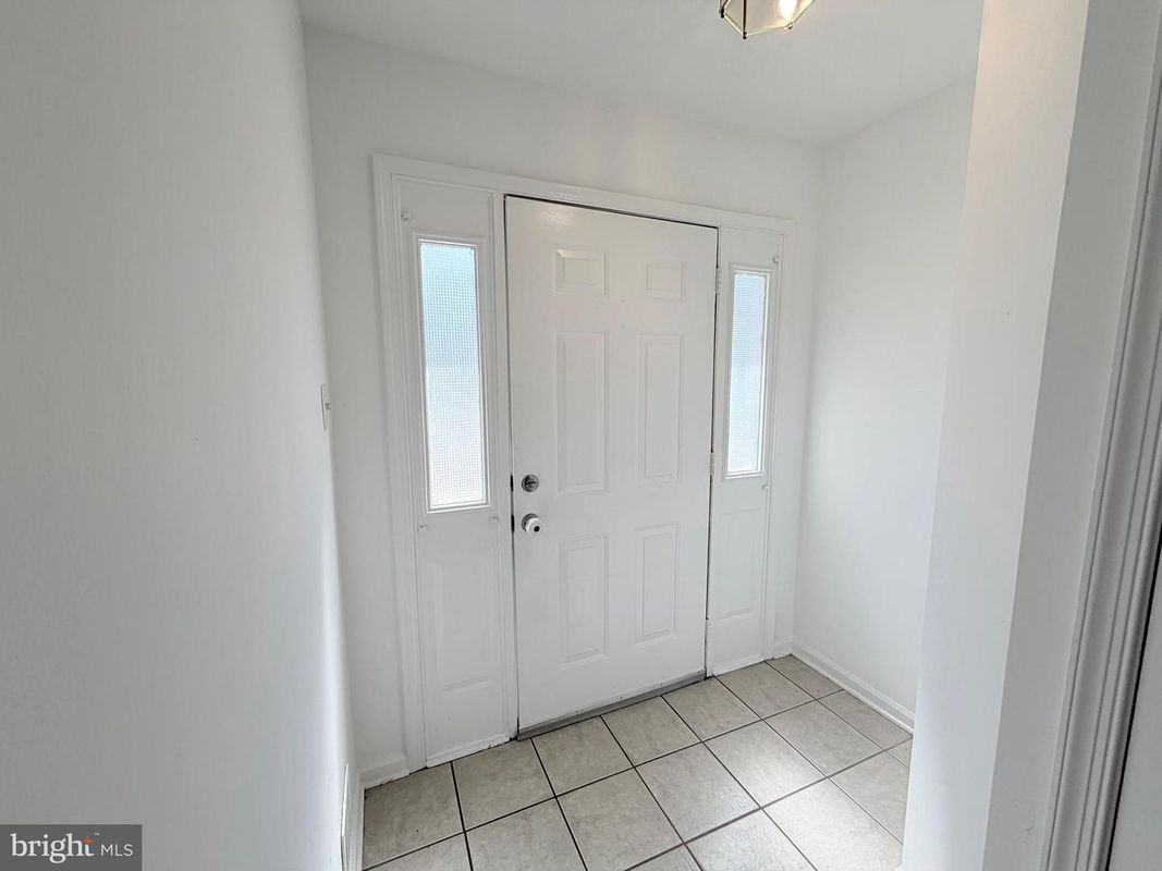 6122 Little Foxes Run - Photo 2 of 3