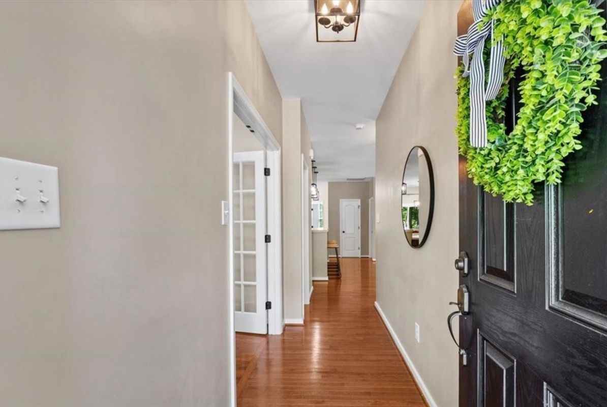 7319 Vicenzo Dr - Photo 2 of 20