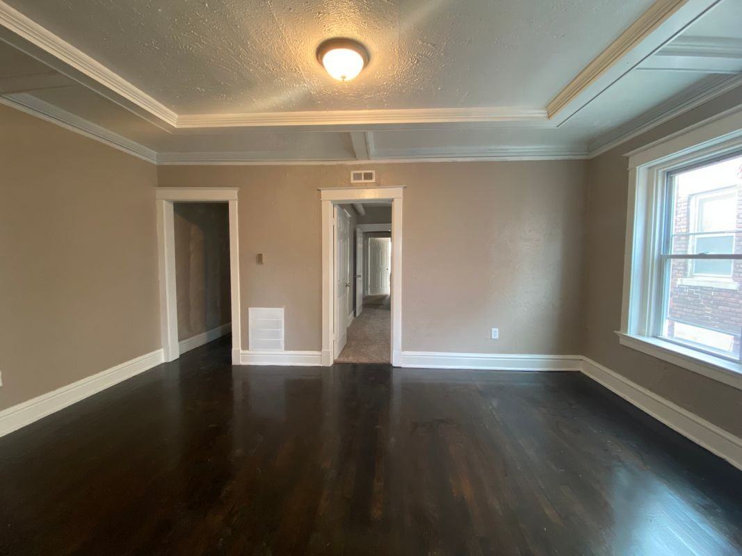 2816 Prospect Ave - Photo 2 of 8