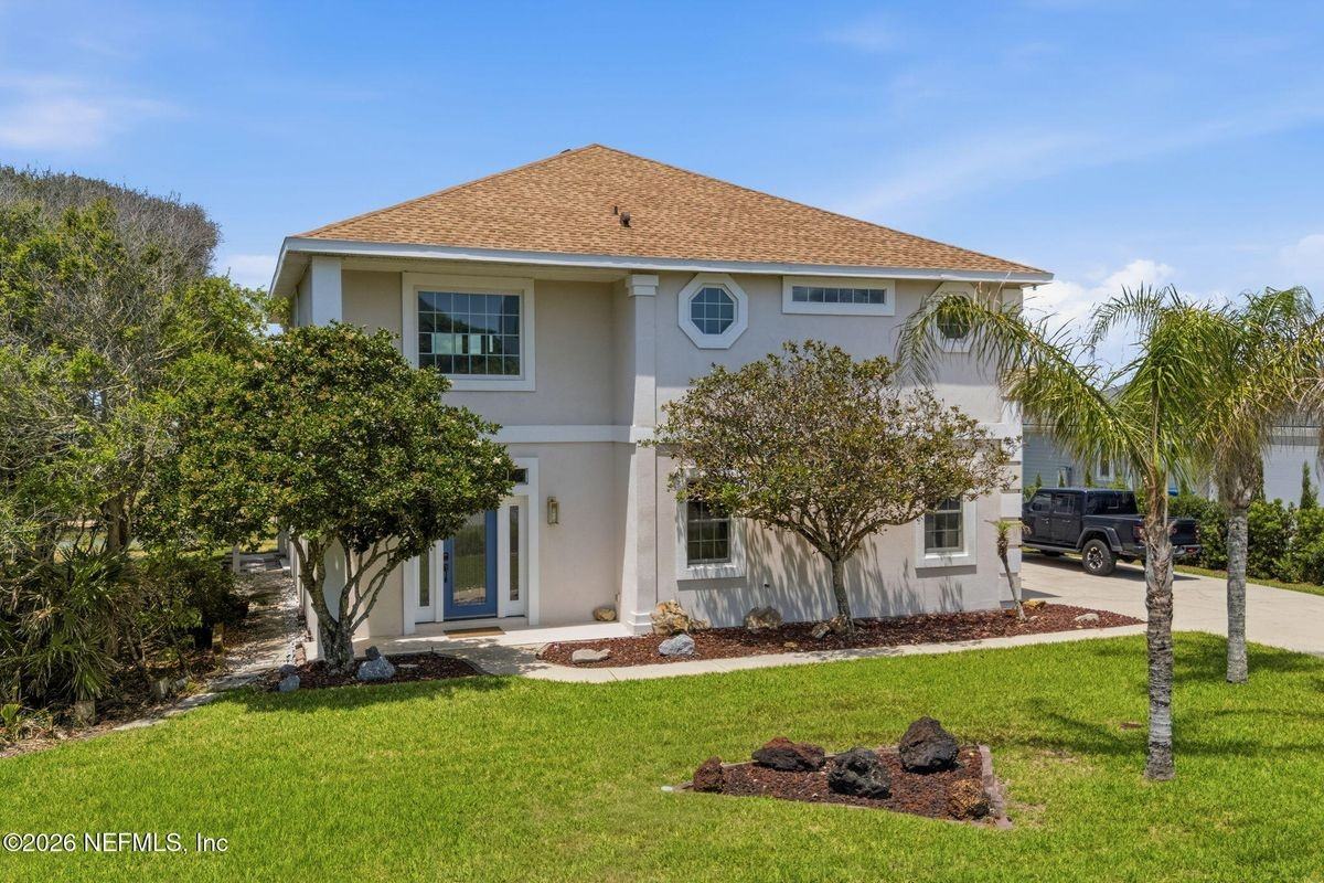 149 Beachside Dr - Photo 3 of 50