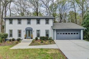 featured image of 3914 Granger Dr