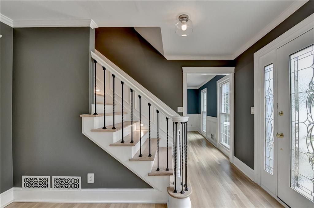 3914 Granger Dr - Photo 3 of 50