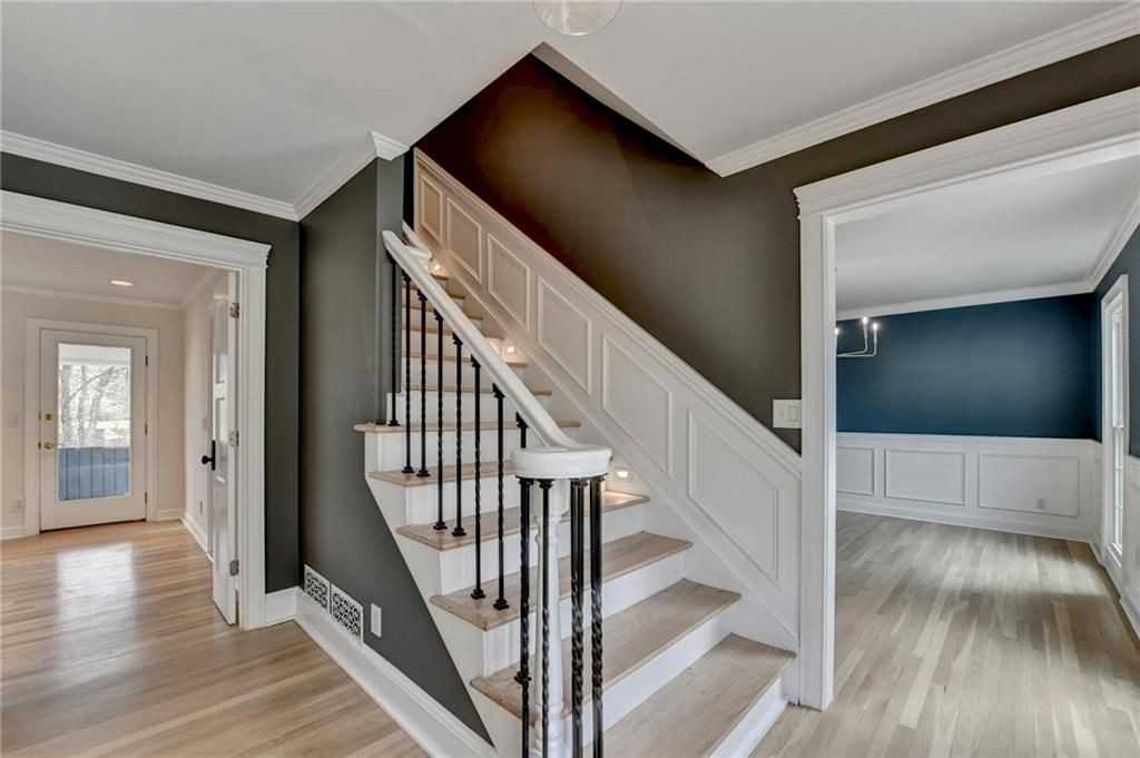3914 Granger Dr - Photo 5 of 50