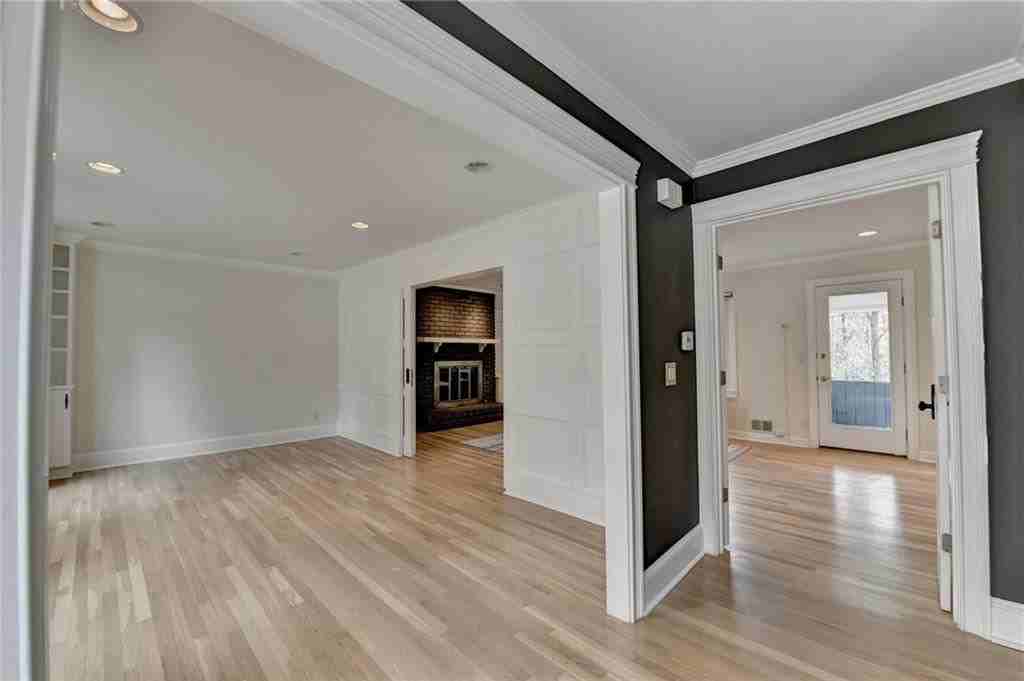 3914 Granger Dr - Photo 6 of 50