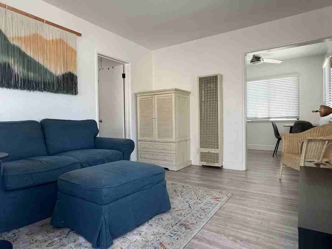 712 N Guadalupe Ave ##6 - Photo 2 of 7