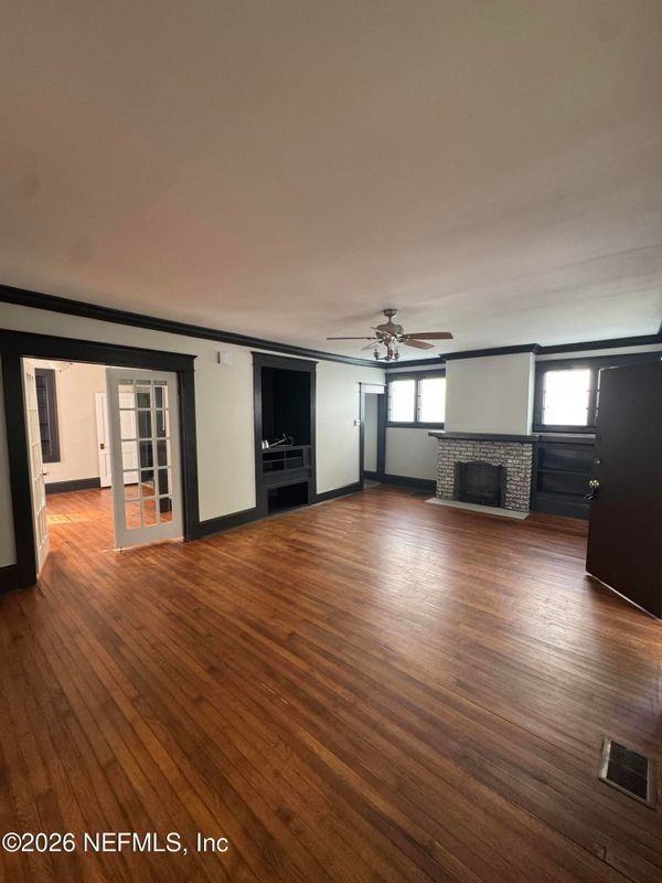 2512 College St ##1 - Photo 6 of 14