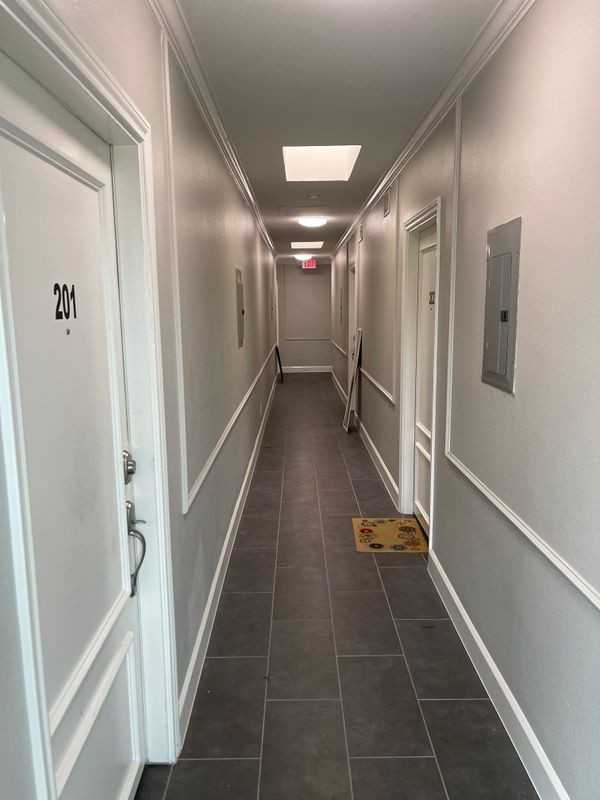 3101 Commerce St - Photo 3 of 15