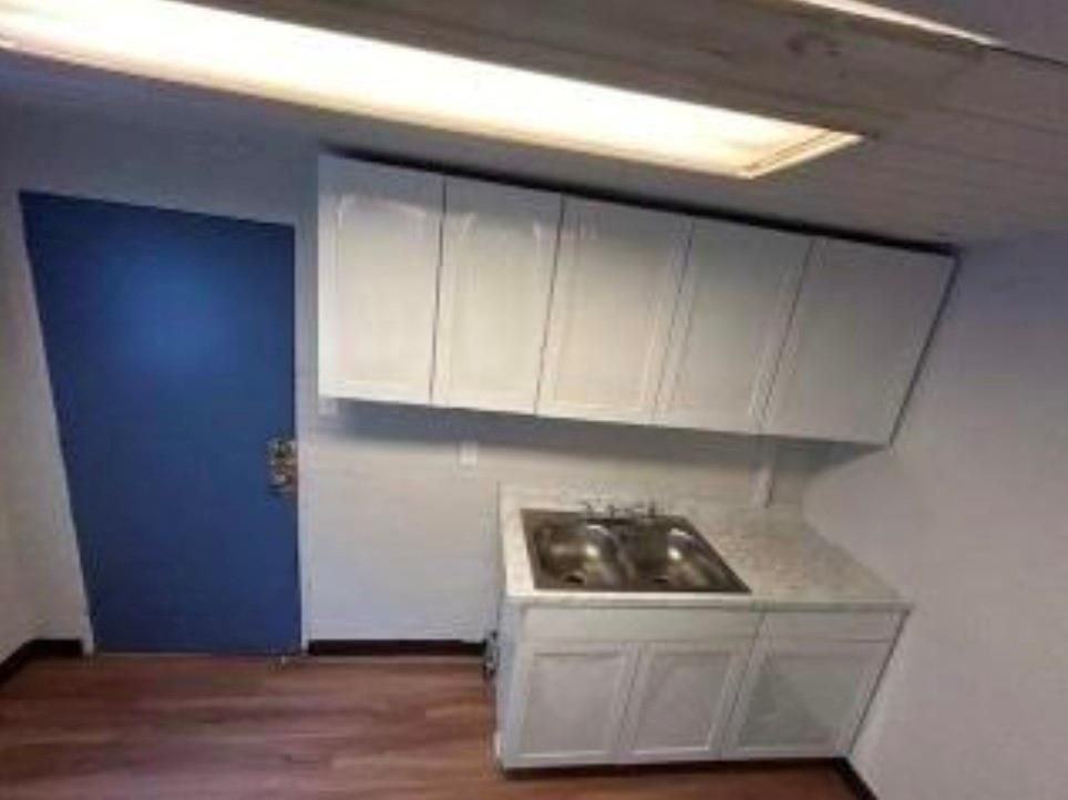 1520 E Society Ave ##B - Photo 3 of 4
