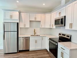 featured image of 175 E Main St ##1
