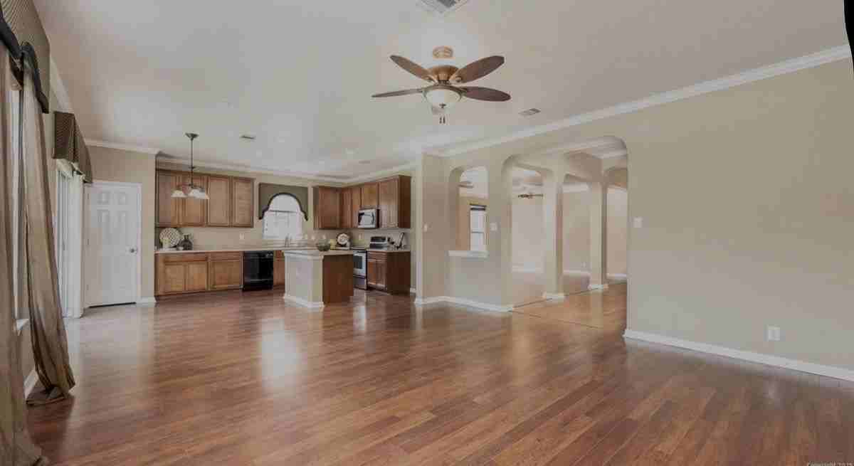 8023 Jalane Oaks - Photo 6 of 16