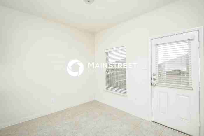 154 Presidents Way - Photo 3 of 17