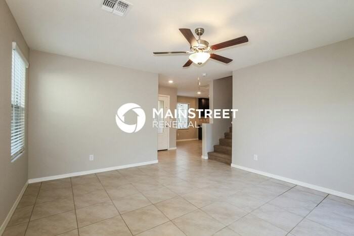 8237 W Albeniz Pl - Photo 4 of 17