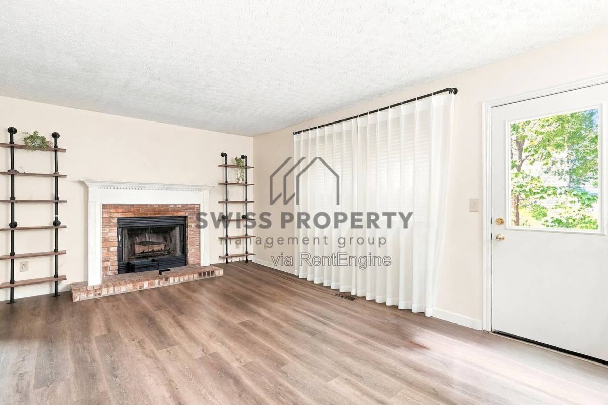 7920 Holderman St - Photo 2 of 10