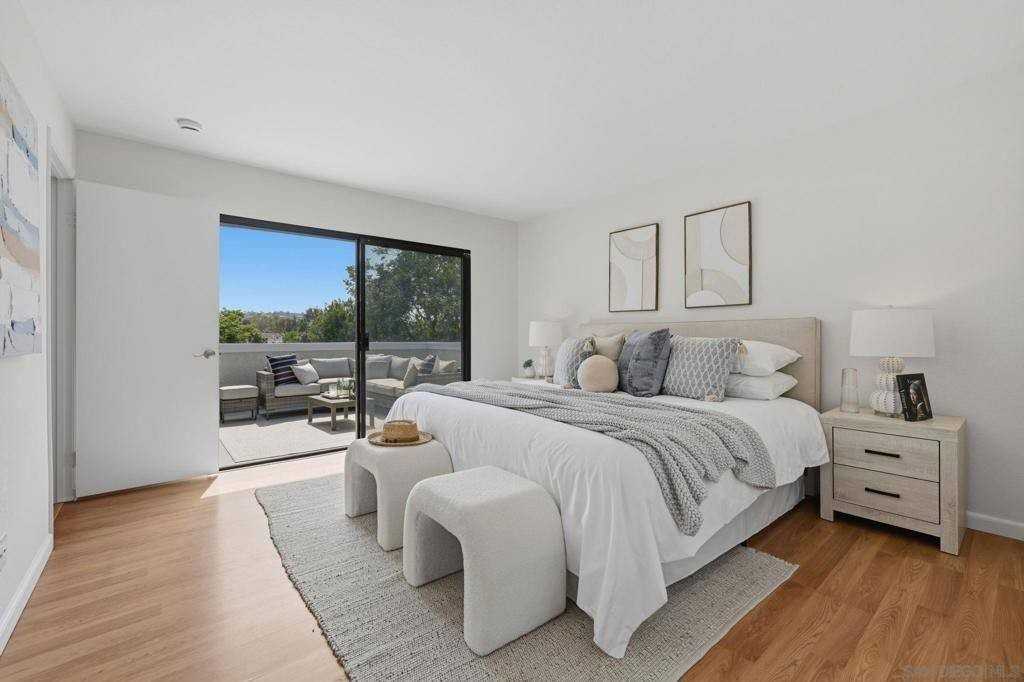 867 Hollyhock Ct - Photo 4 of 10
