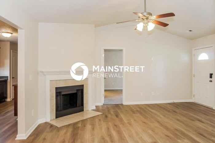 152 Fox Chase Trl - Photo 5 of 16