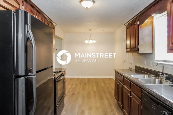 152 Fox Chase Trl - Photo 7 of 16