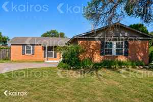 featured image of 3400 Teckla Blvd