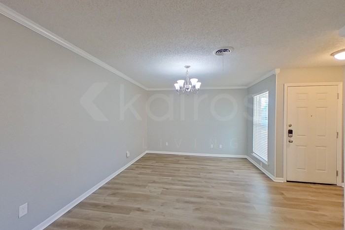3400 Teckla Blvd - Photo 5 of 21