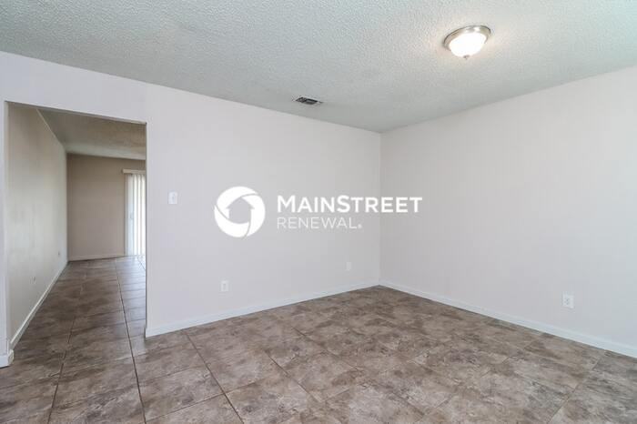 5656 Comer Dr - Photo 6 of 16